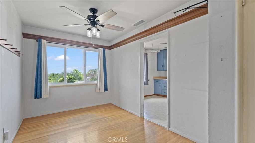 1938 Campbell Avenue Property Photo 6