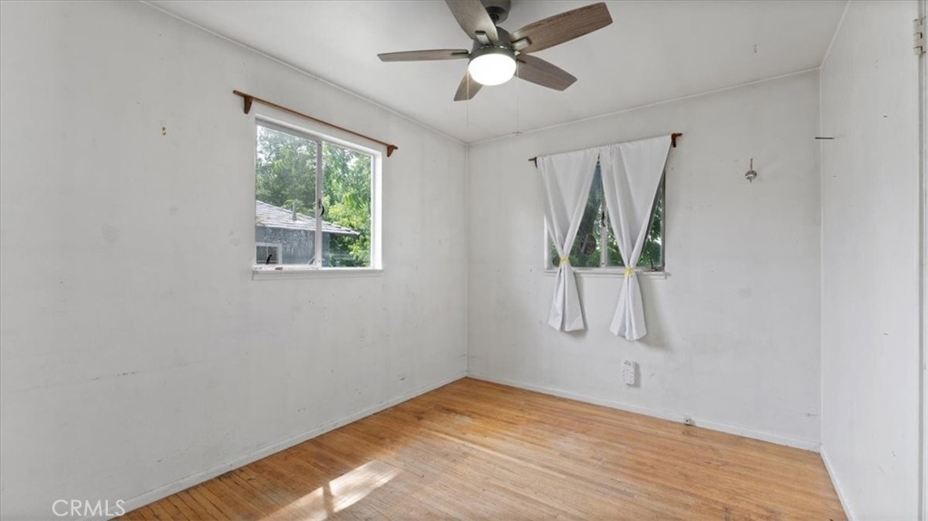 1938 Campbell Avenue Property Photo 23