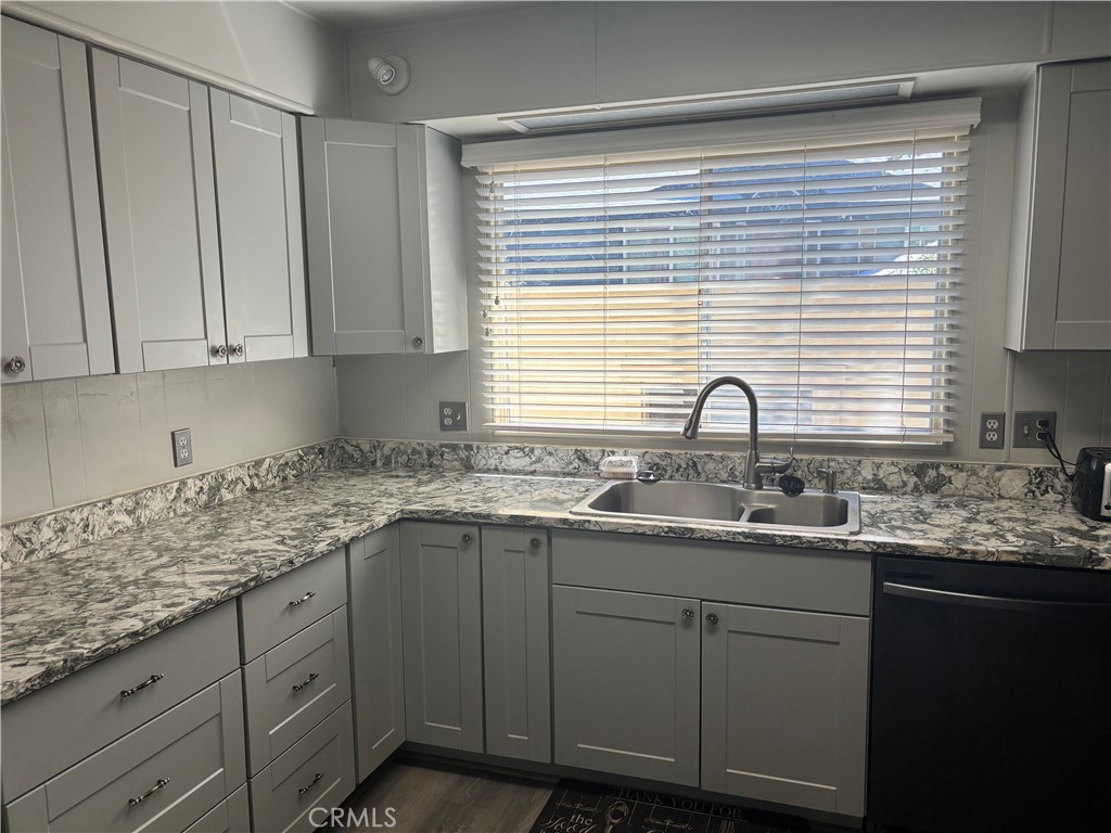 272 Apache Property Photo 4