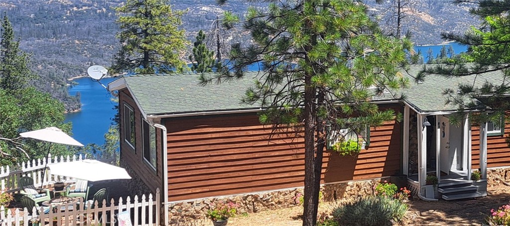 83 Maidu Property Photo 1