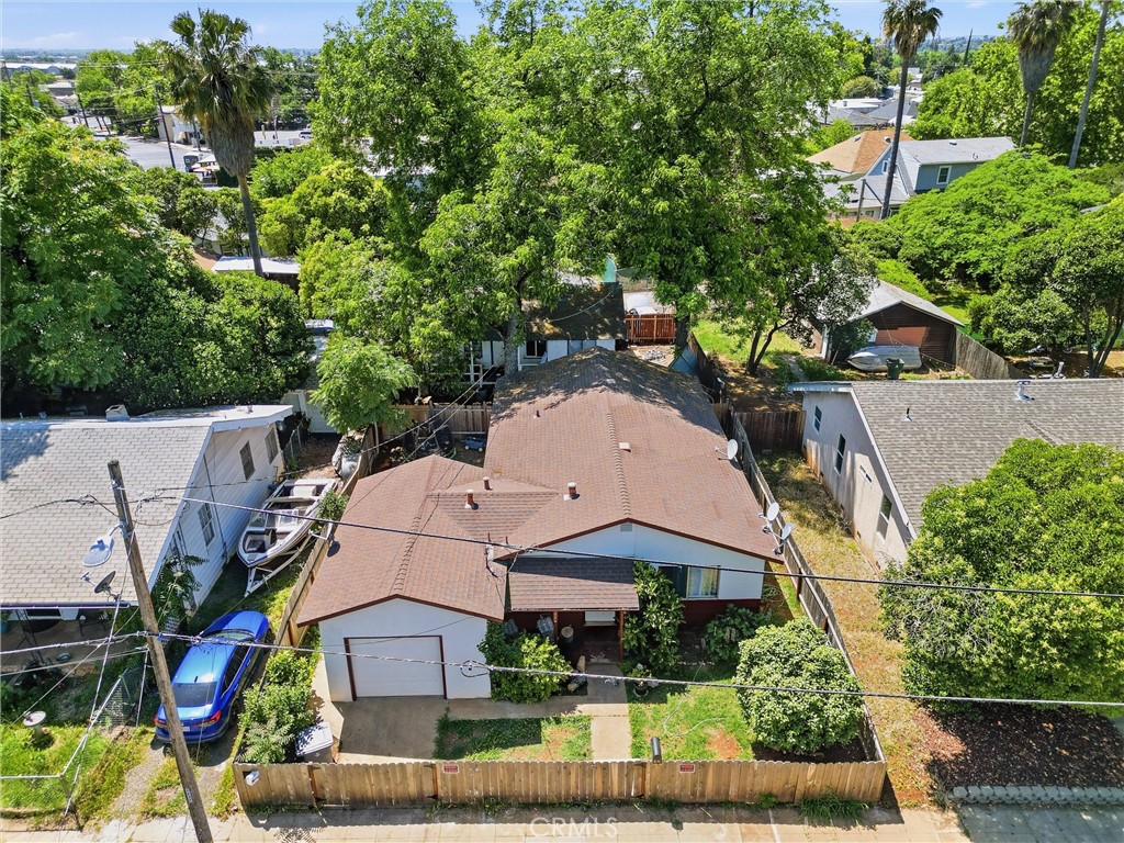 2262 Hewitt Avenue Property Photo 1
