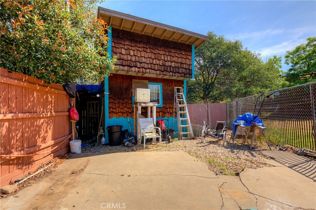 197 Brookdale Court Property Photo 15