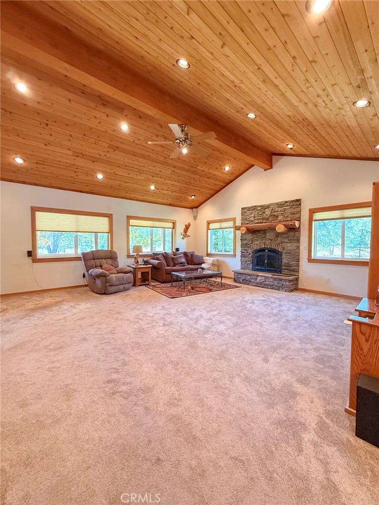 5312 S Kidder Property Photo 12