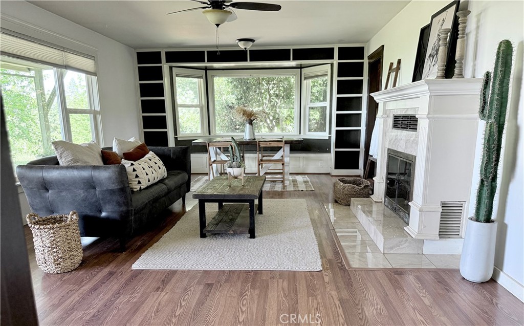 5416 Foster Property Photo 1
