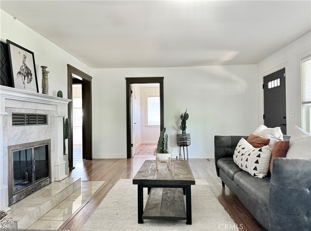 5416 Foster Property Photo 9