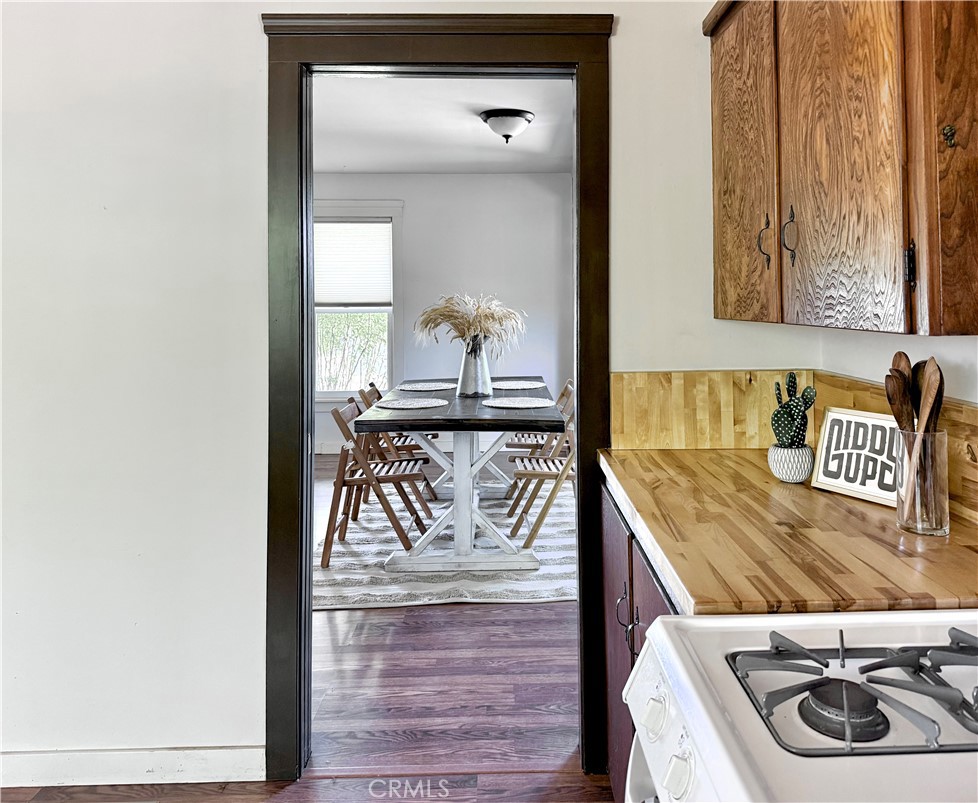 5416 Foster Property Photo 15