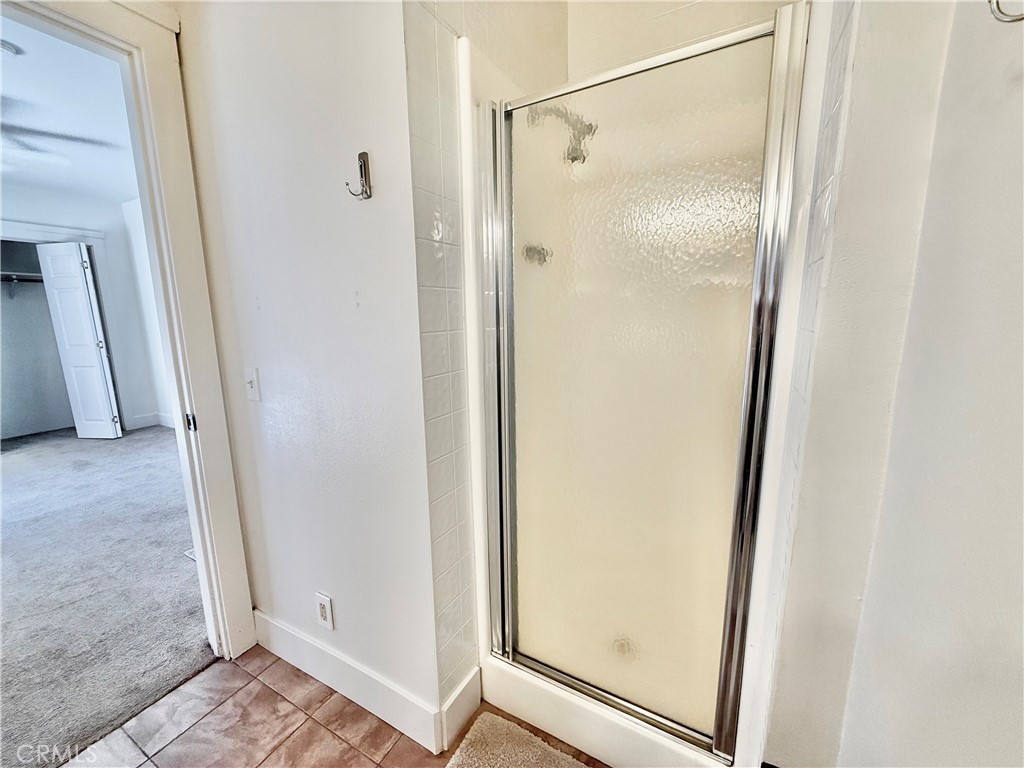 5416 Foster Property Photo 25