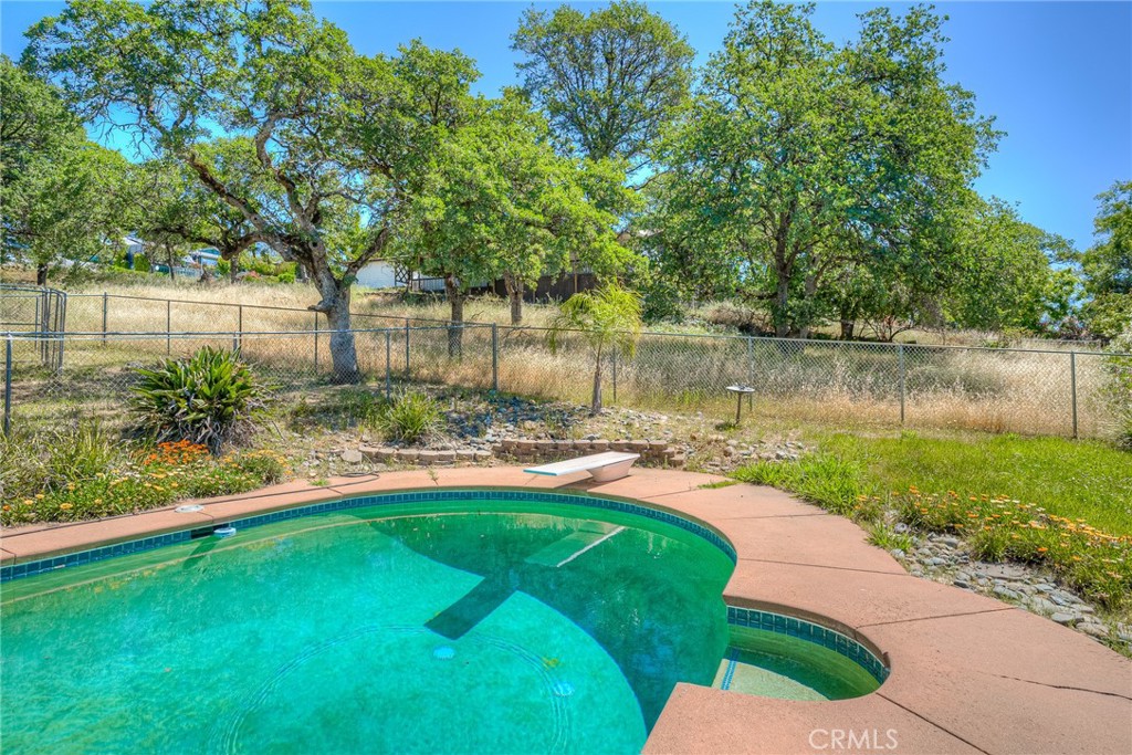 9 Chaparral Property Photo 25
