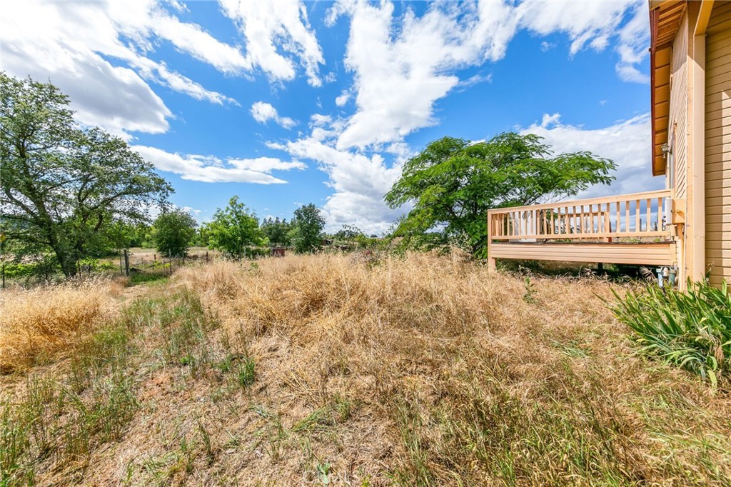 5670 Clay Trail Property Photo 6