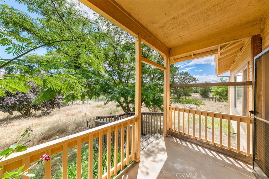 5670 Clay Trail Property Photo 8
