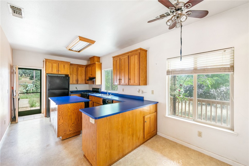 5670 Clay Trail Property Photo 14