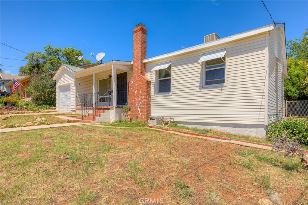 3050 Clemo Property Photo 3