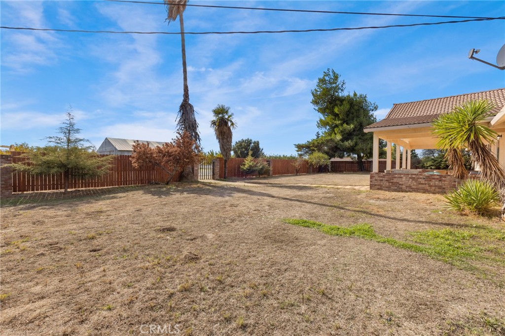 762 Biggs East Property Photo 27