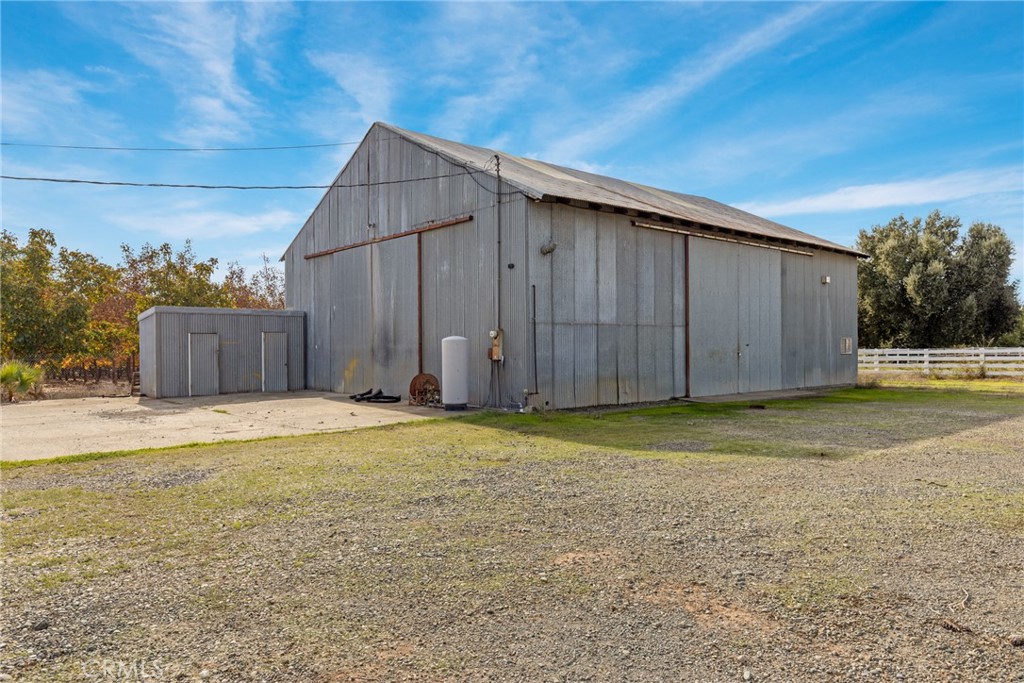 762 Biggs East Property Photo 28