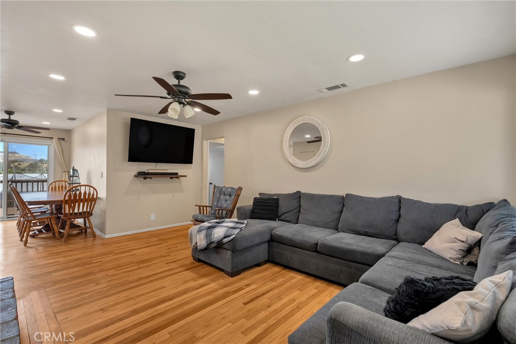 3364 Ashley Property Photo 4