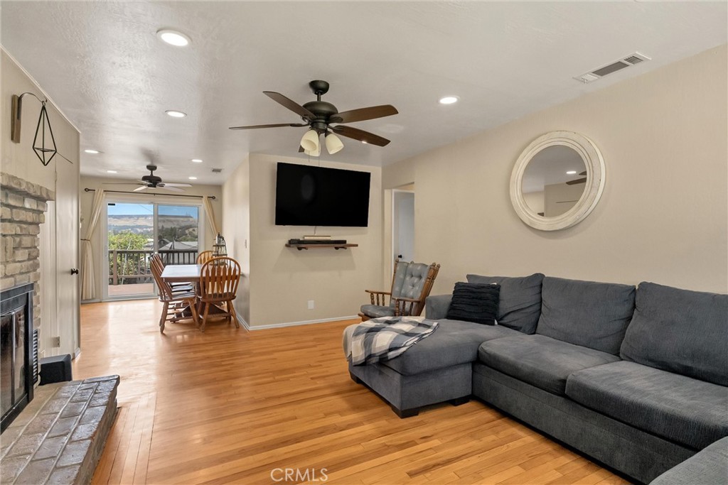 3364 Ashley Property Photo 5