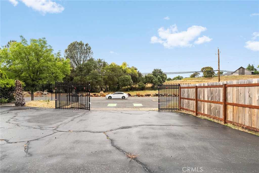 3135 Oro Dam E Property Photo 41