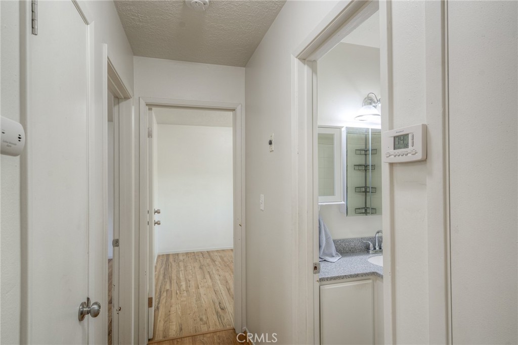 51 Ward Boulevard Property Photo 20