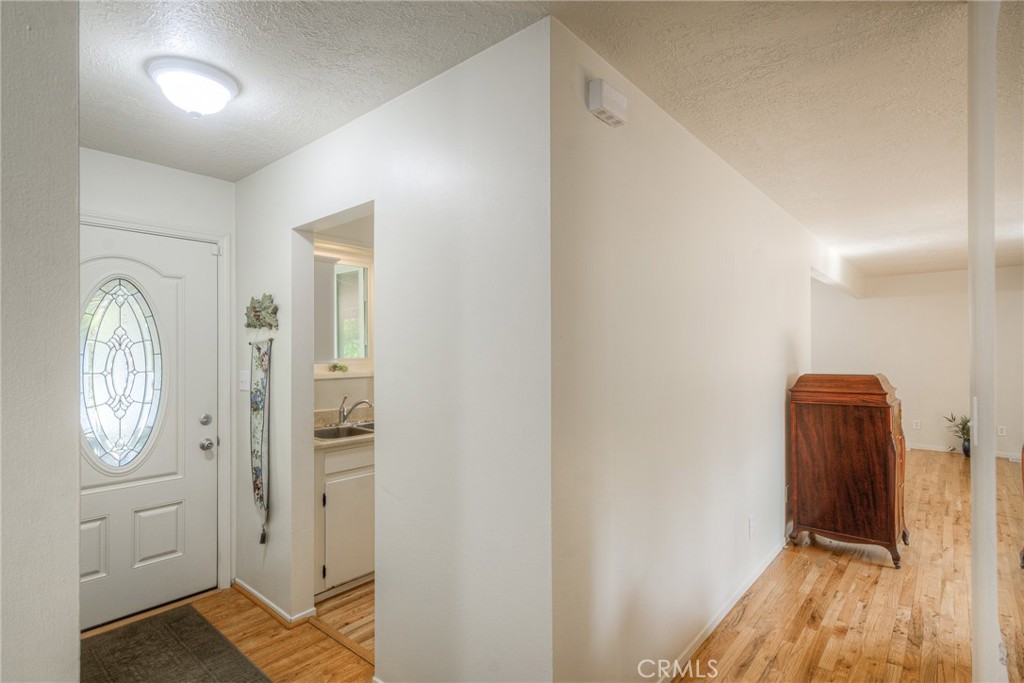 51 Ward Boulevard Property Photo 26
