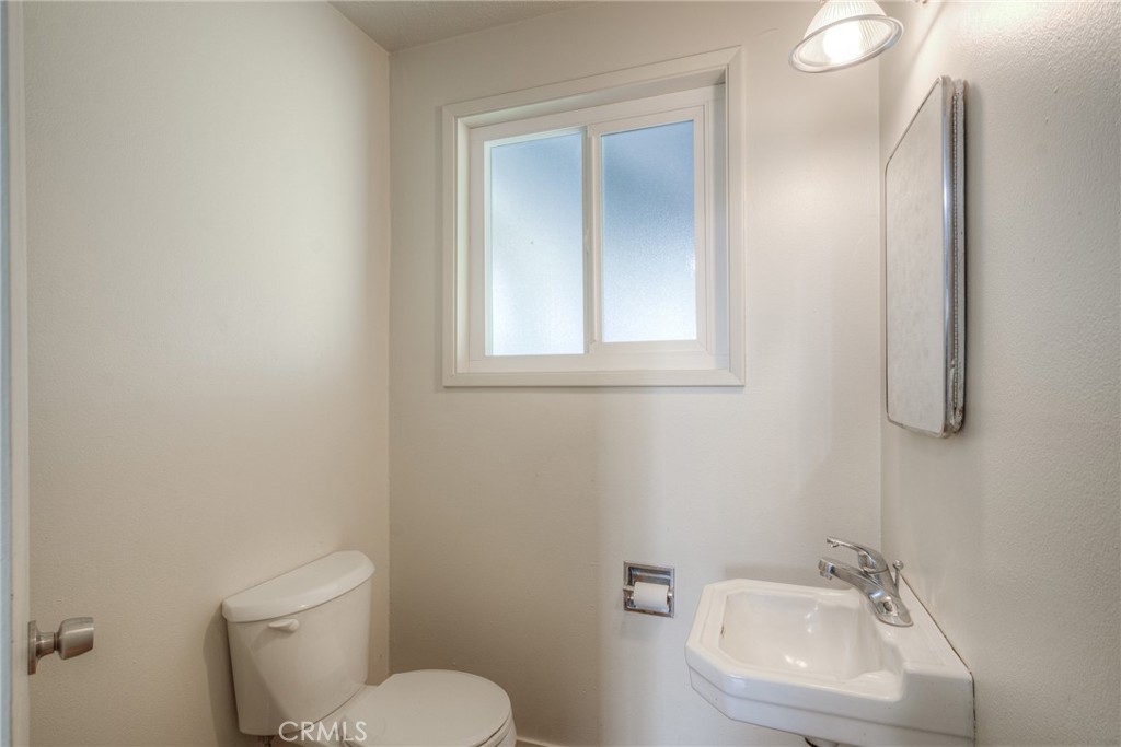 51 Ward Boulevard Property Photo 29