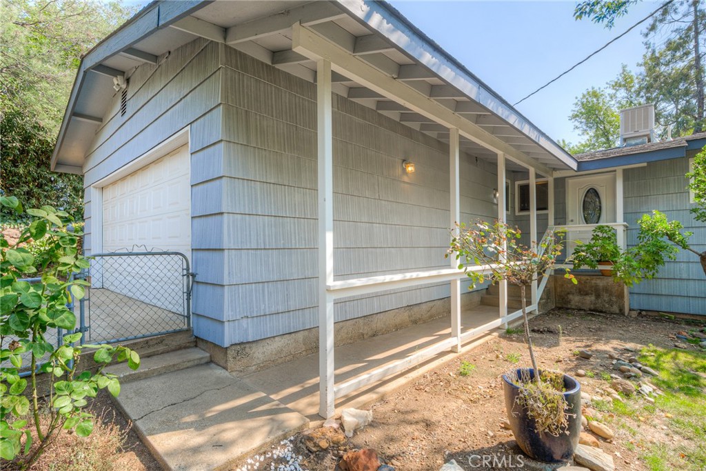 51 Ward Boulevard Property Photo 50