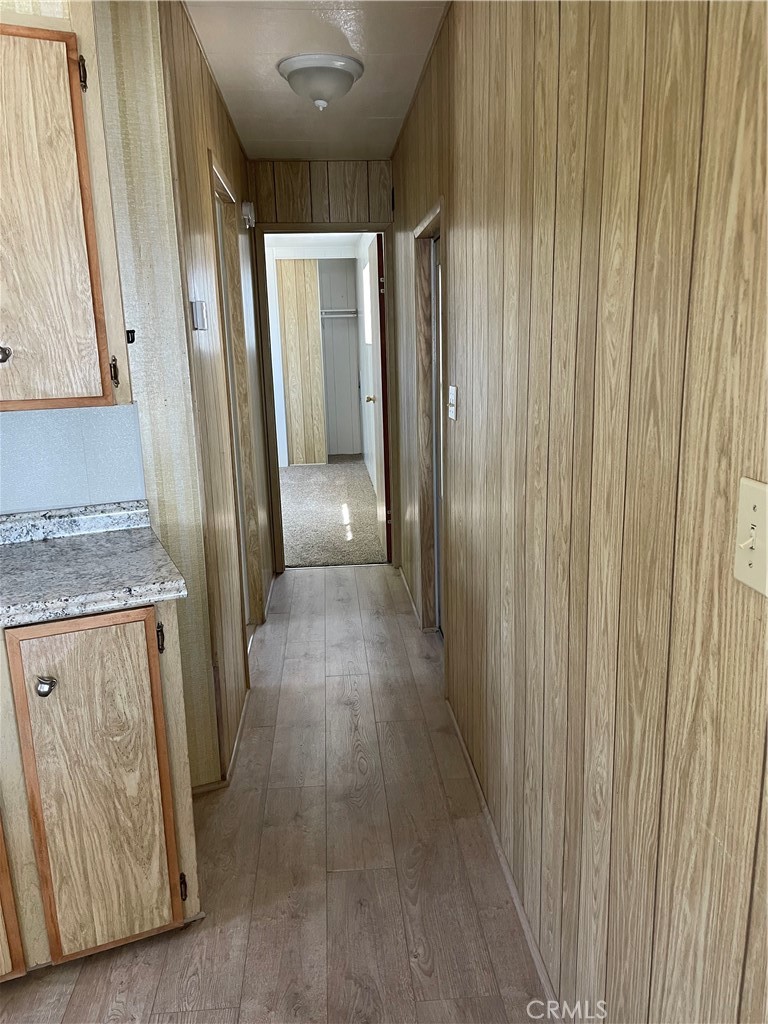 160 Willow Property Photo 17