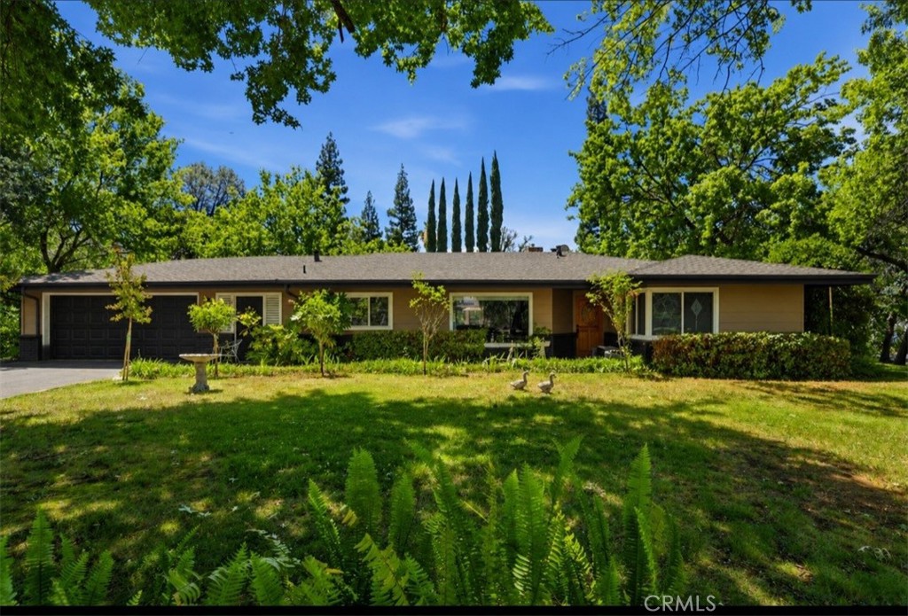 55 Pine Oaks Road Property Photo 1