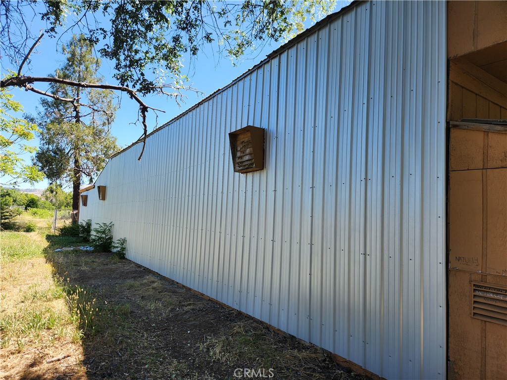 1830 Grace Property Photo 4