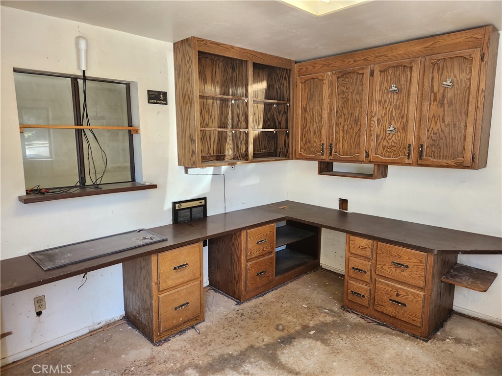 1830 Grace Property Photo 13