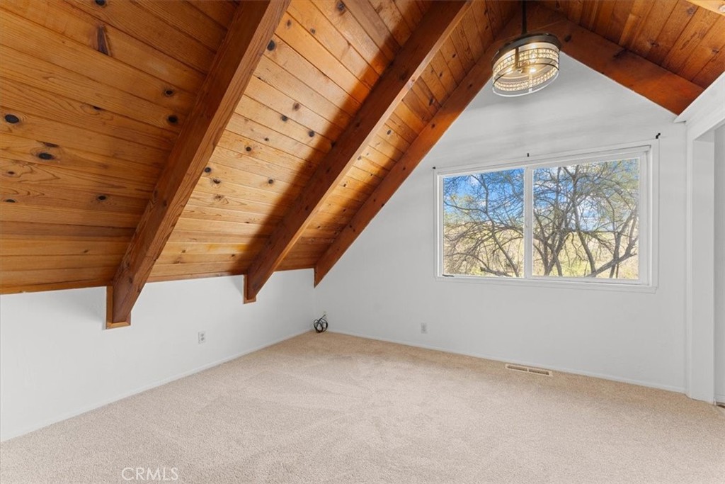 371 Ward Boulevard Property Photo 22