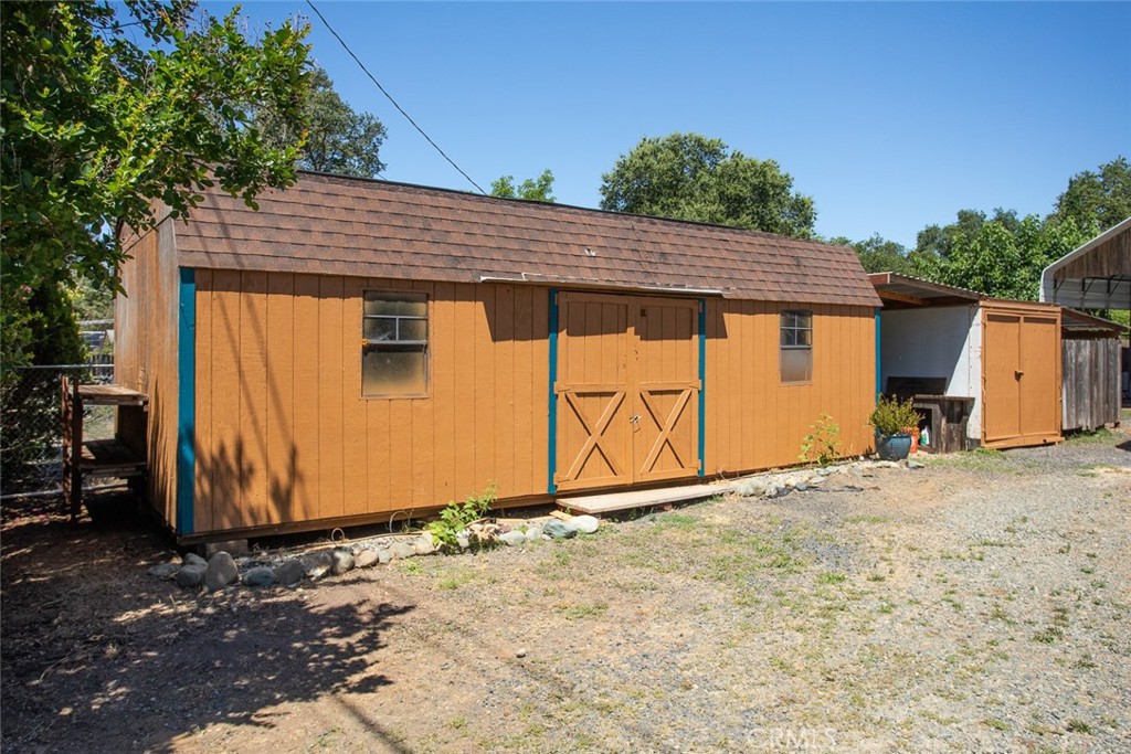 2640 Williams Avenue Property Photo 10