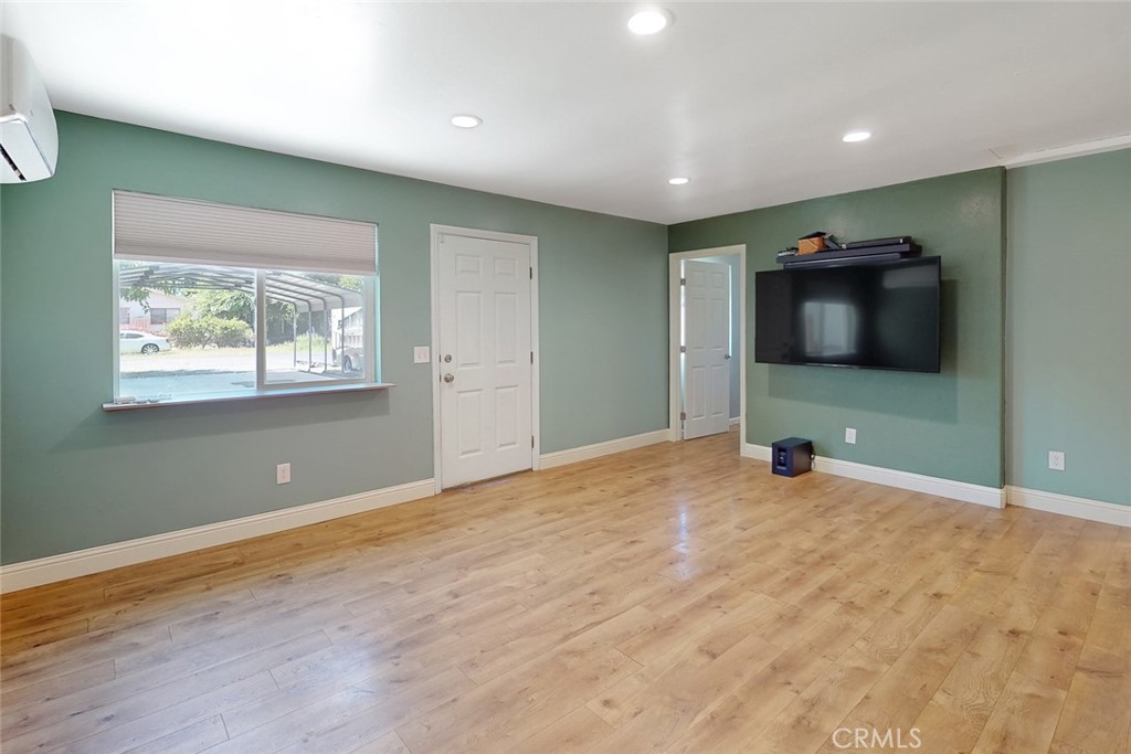 2640 Williams Avenue Property Photo 16