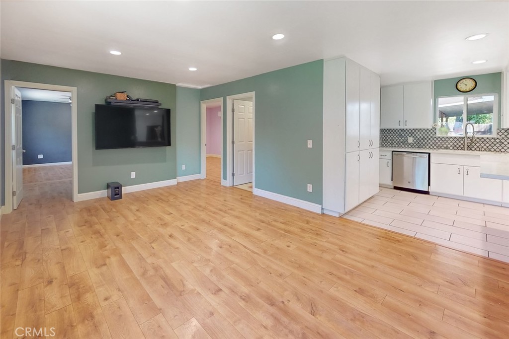2640 Williams Avenue Property Photo 17