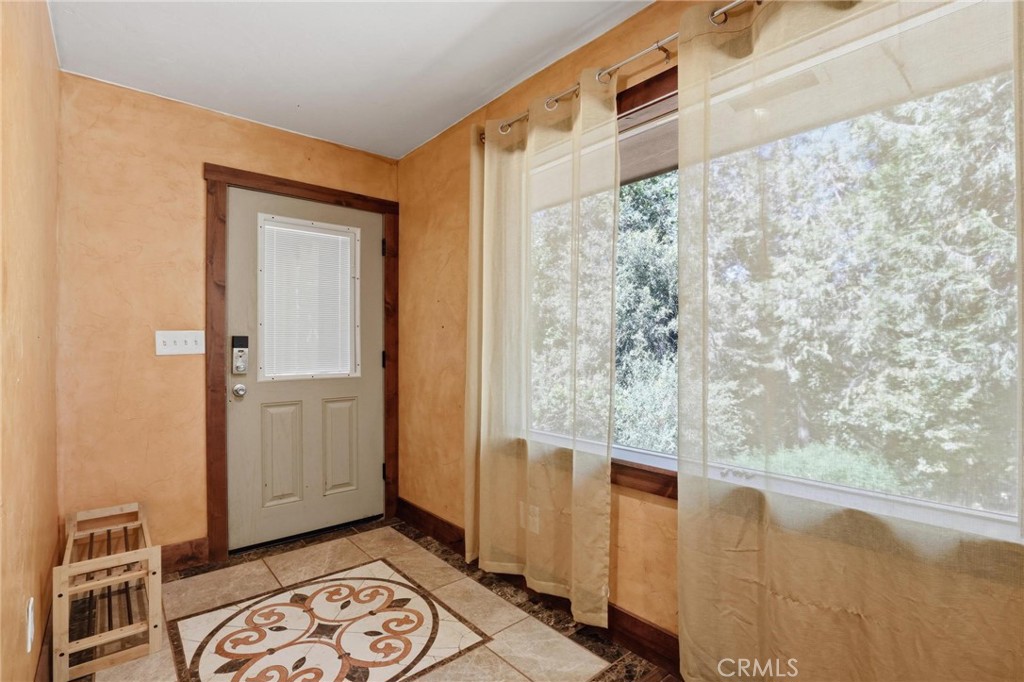40 White Fir Property Photo 10
