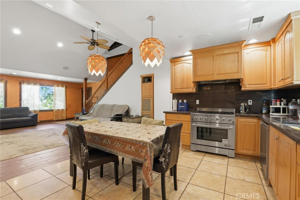40 White Fir Property Photo 14