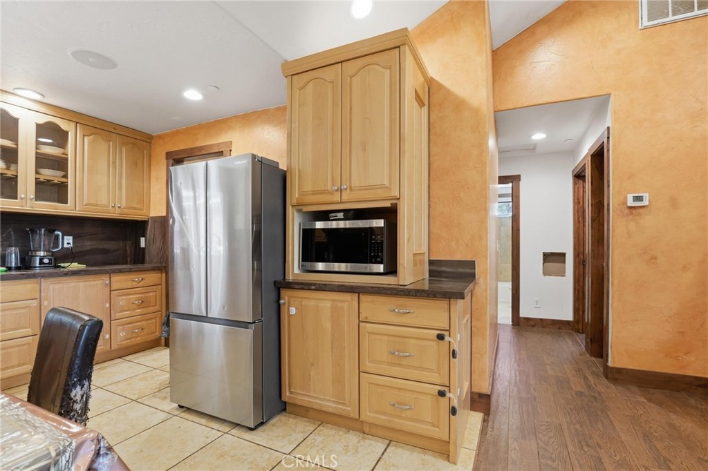 40 White Fir Property Photo 17