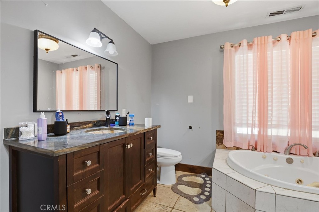 40 White Fir Property Photo 20