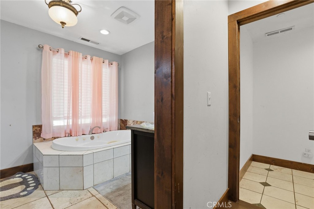 40 White Fir Property Photo 21