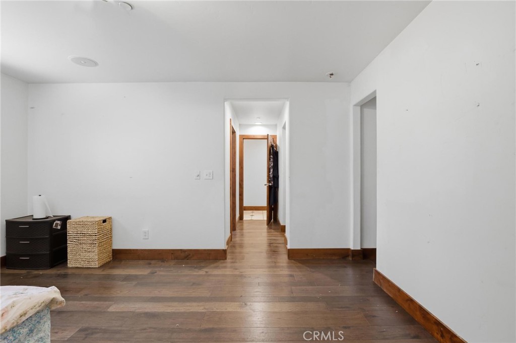 40 White Fir Property Photo 27