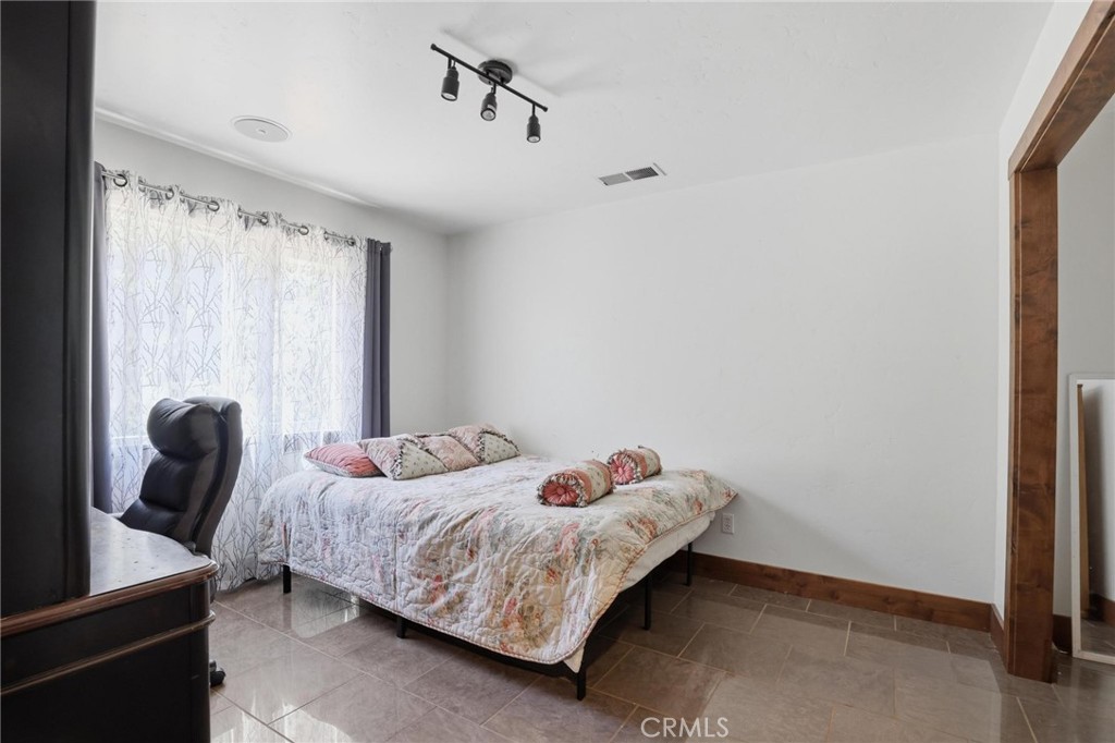 40 White Fir Property Photo 29