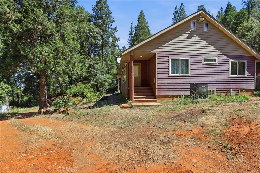 40 White Fir Property Photo 44
