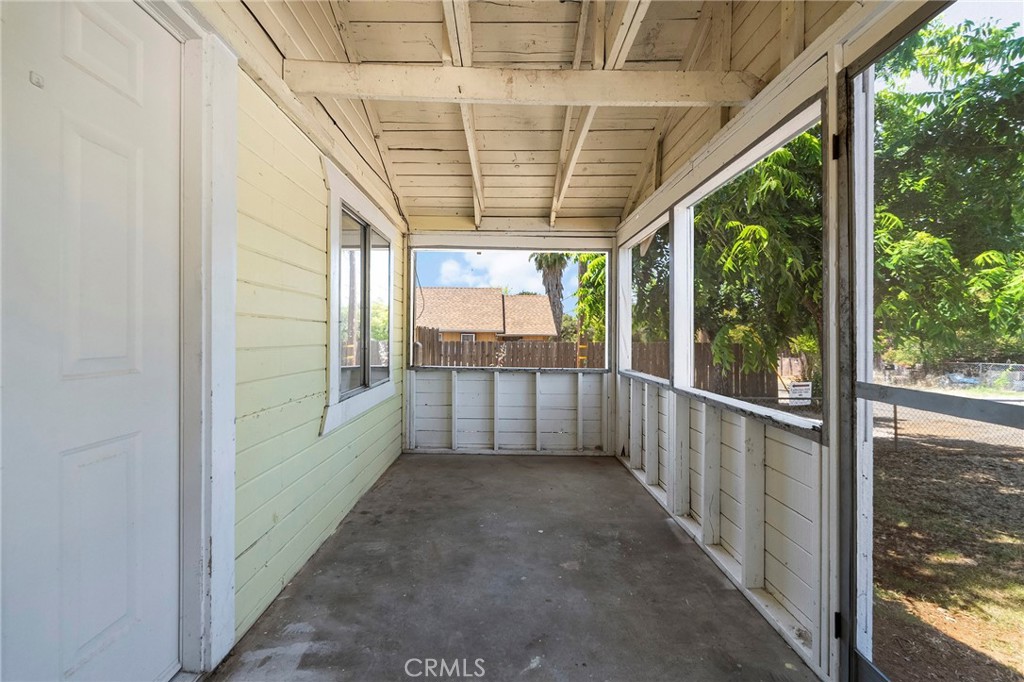 2185 Ithaca Street Property Photo 6