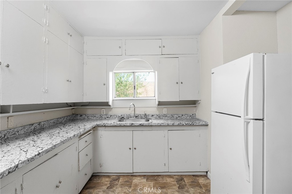 2185 Ithaca Street Property Photo 11