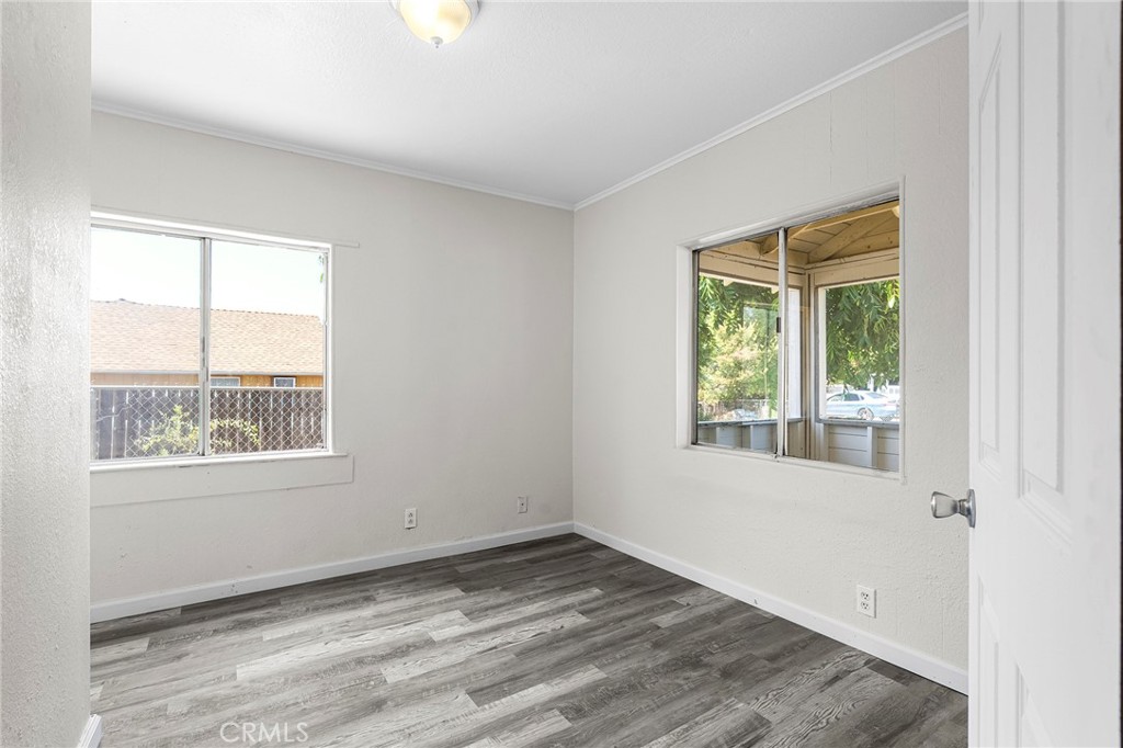2185 Ithaca Street Property Photo 14
