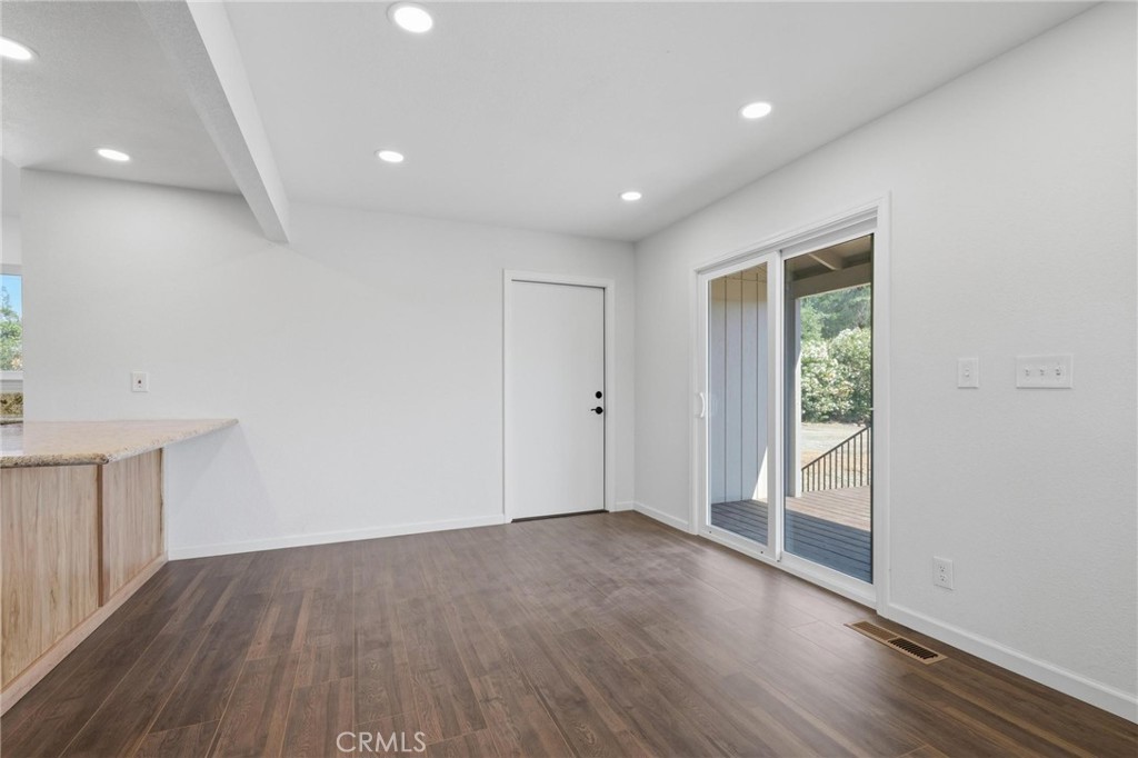 4220 Oro Dam Boulevard E Property Photo 7