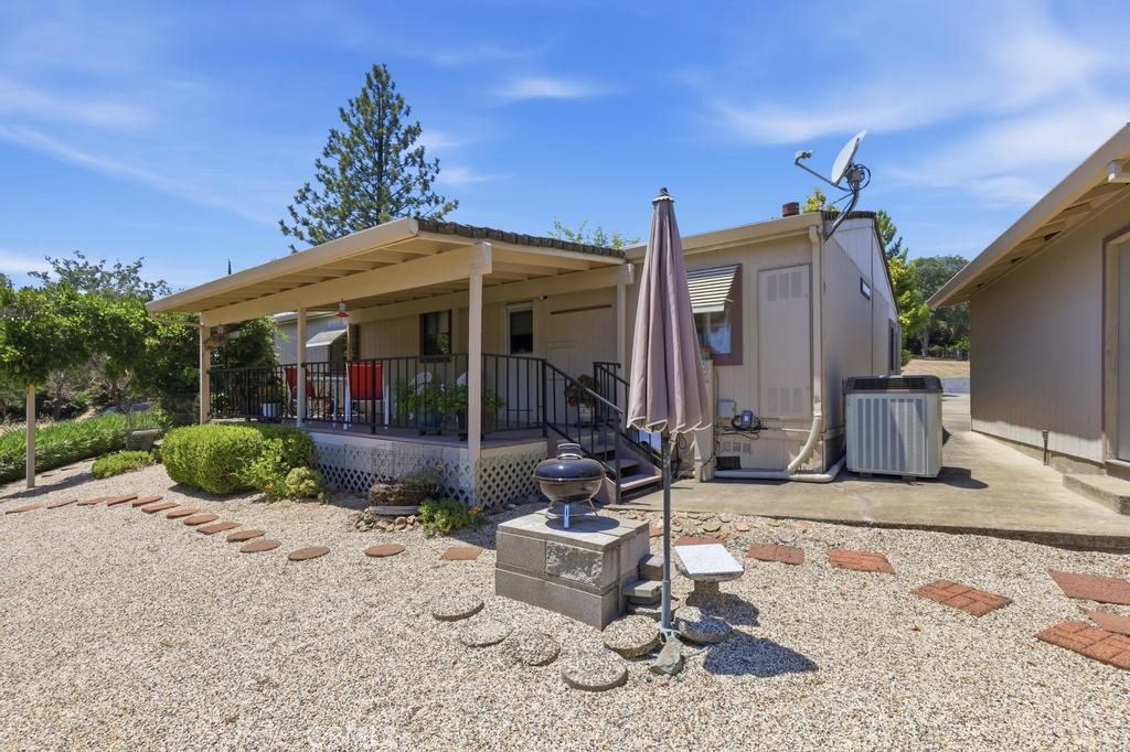 16 Harbor Court Property Photo 41