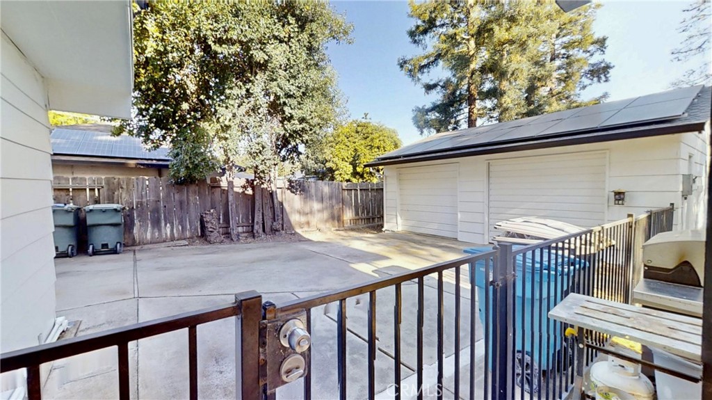 475 S Barrett Road A Property Photo 9