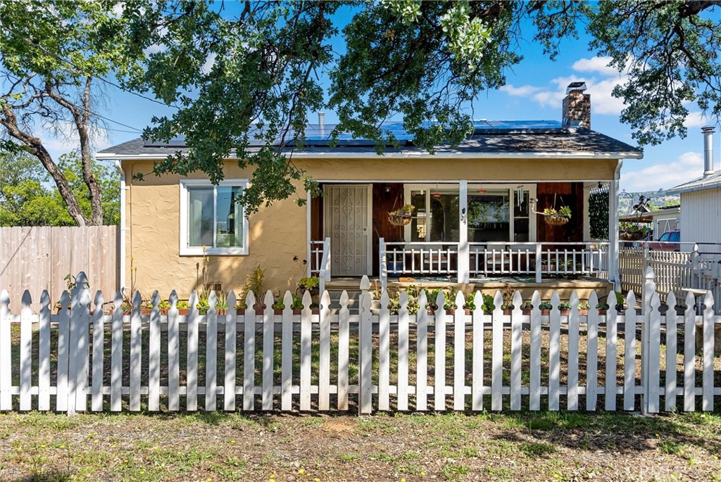 24 Grand Avenue Property Photo 1