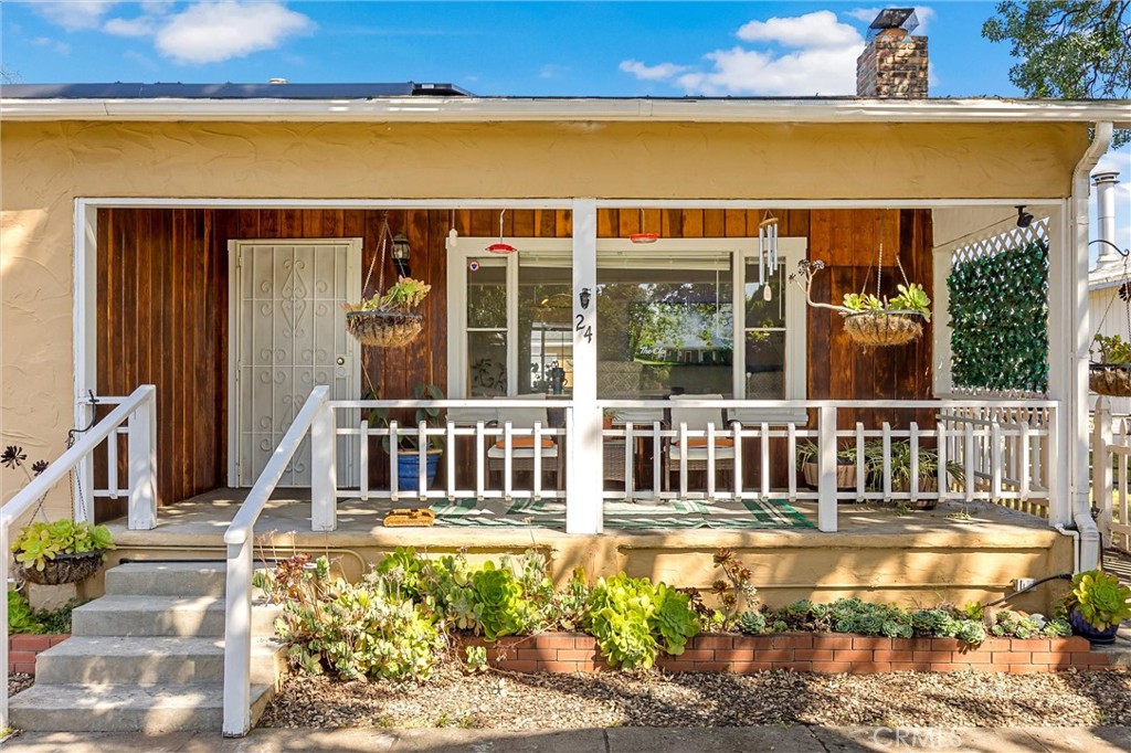24 Grand Avenue Property Photo 2