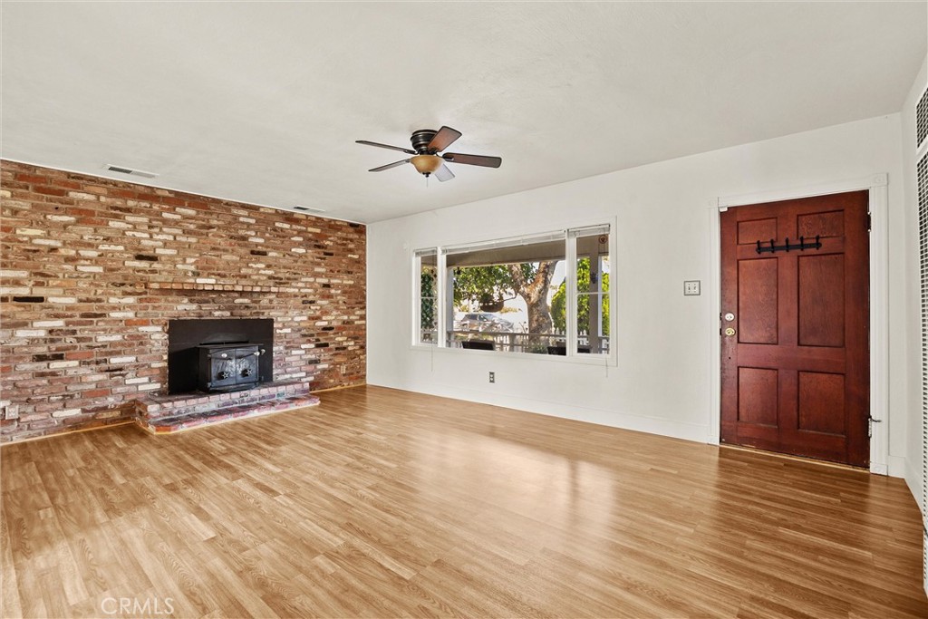 24 Grand Avenue Property Photo 7